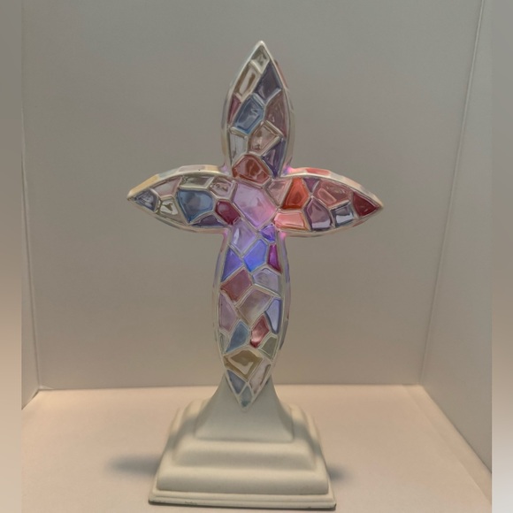 Avon Bisque with Mosaic Ceramic Glass Light up Cross. (C) - Picture 2 of 8